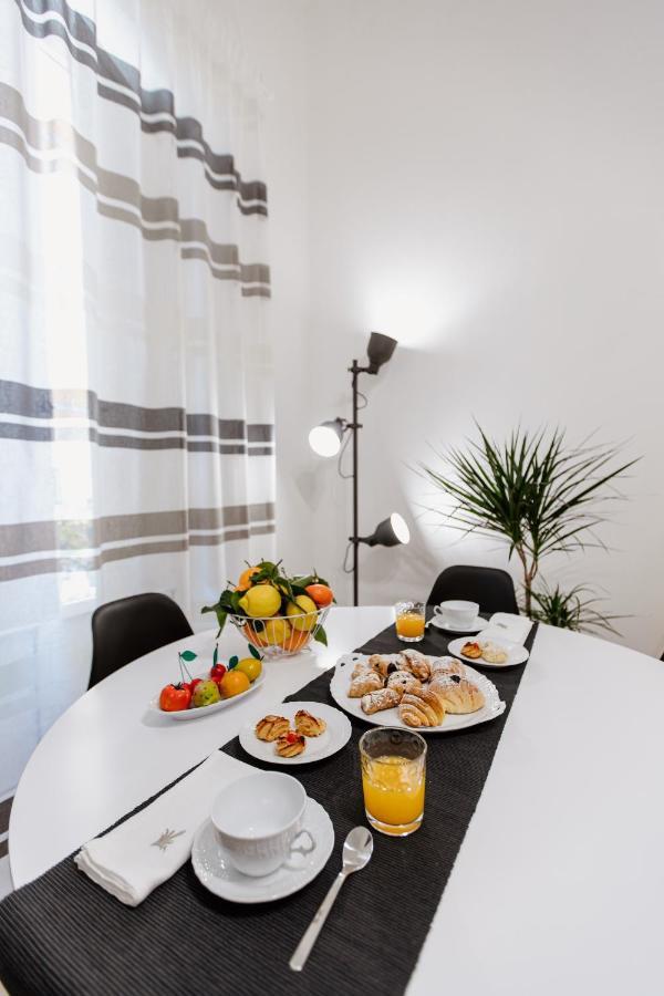 Les Amis Apartment