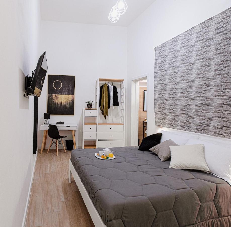 Les Amis Apartment